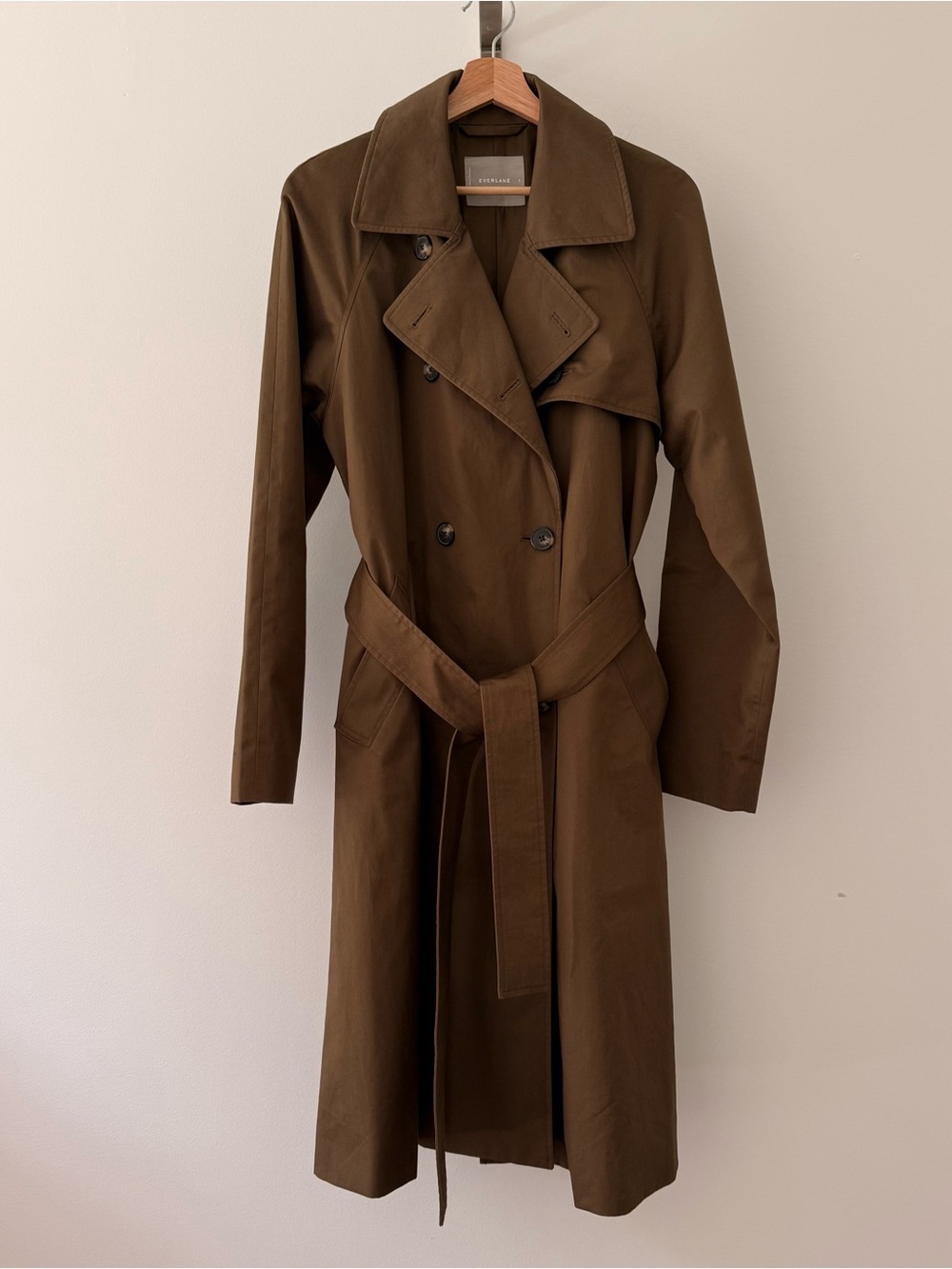 Everlane trench coat in color beech